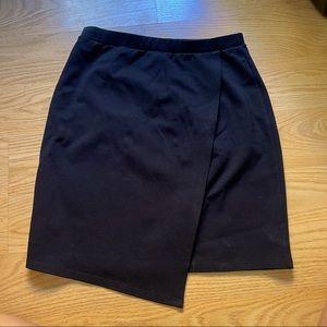 Black pencil skort